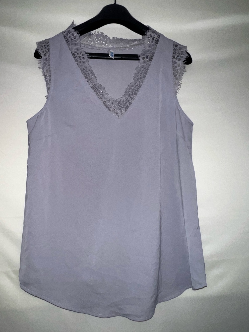 Lavender Lace Trim V-Neck Sleeveless Blouse